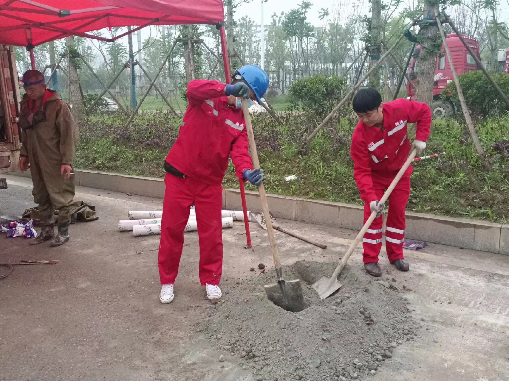 宁都管道疏通哪家好】及时进行市政管道清淤
